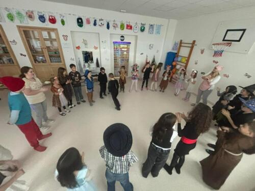 632742373 122208101894480596 40907448807923864 n