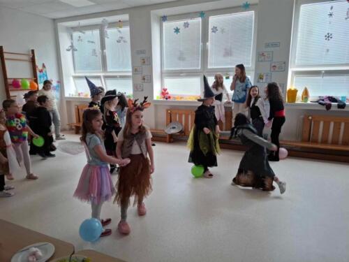 632946607 122208102566480596 1566615306363958655 n